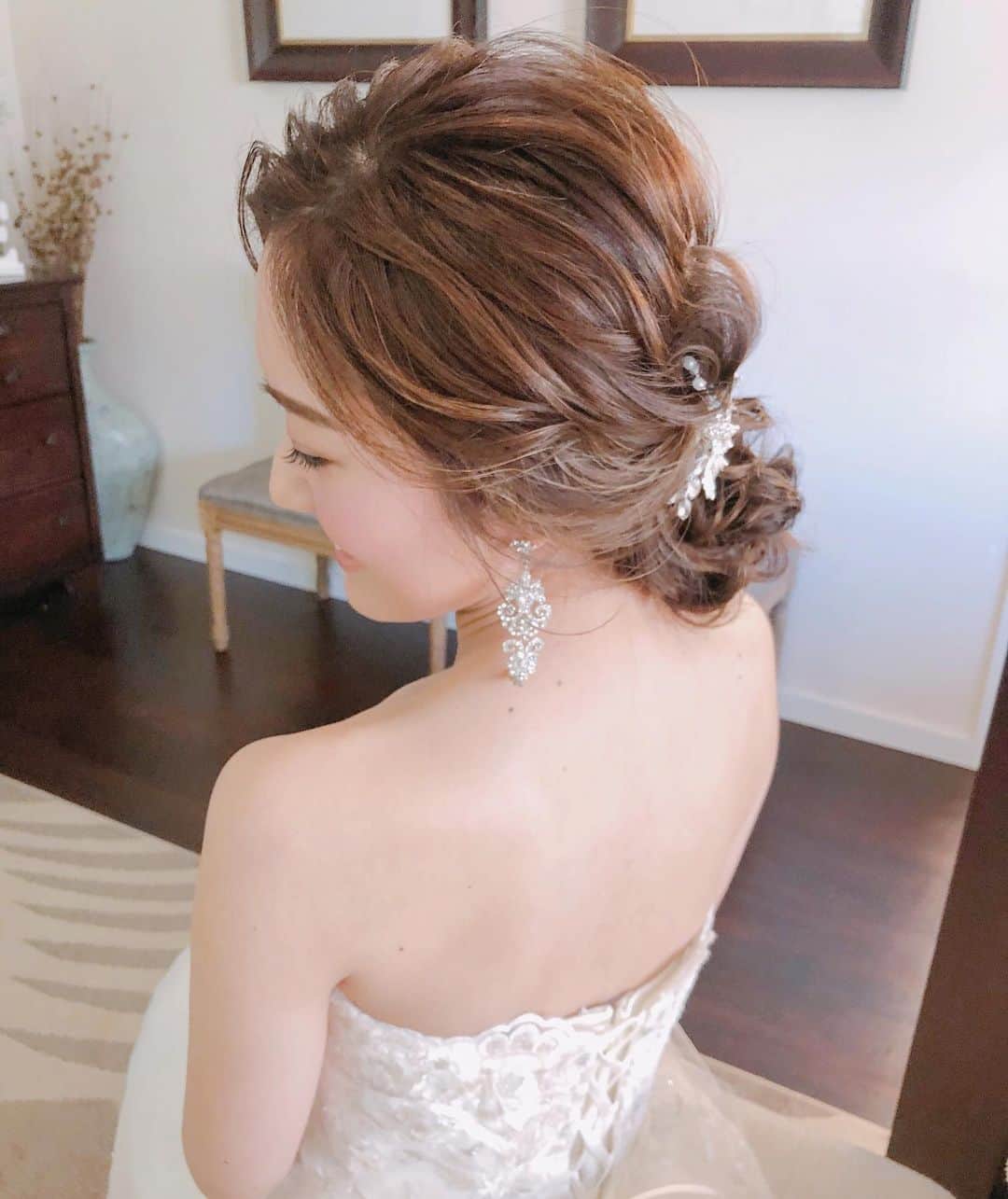 Yukari Ogayaさんのインスタグラム写真 Yukari Ogayainstagram Hawaii Wedding こちらの花嫁さまも 邸宅ウェディング 挙式ではベール付けず こちらのアップスタイルで キラキラ輝く花嫁に お問い合わせはメールにて Hair Makeup By