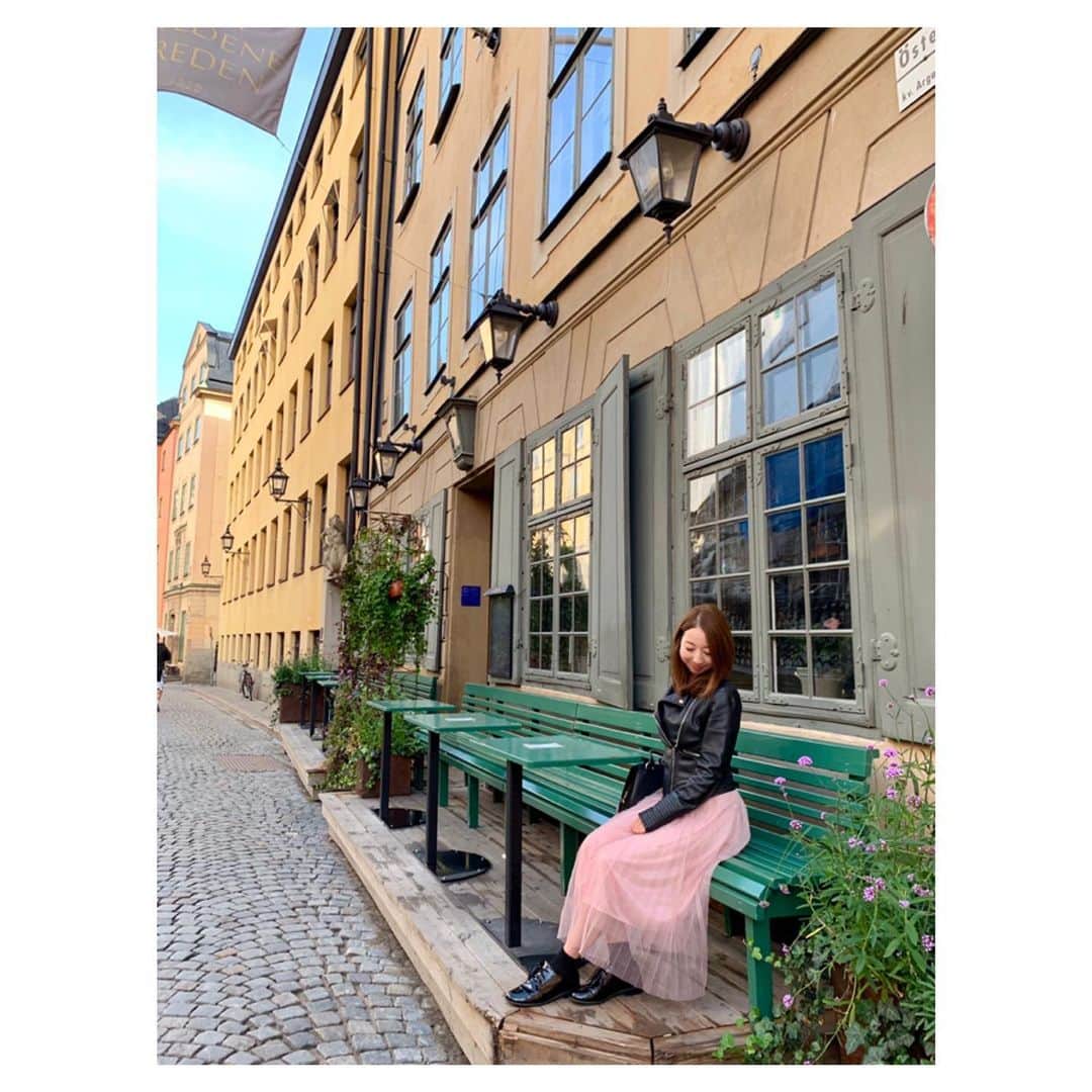 山田優依さんのインスタグラム写真 - (山田優依Instagram)「Stockholm🇸🇪 . スウェーデンの街がなんだかとっても心地良くて 想像以上に好きになった国！街！ . #Sweden #Stockholm #Gamlastan #tabijyomap_sweden」11月28日 18時32分 - yui_gourmetwalker