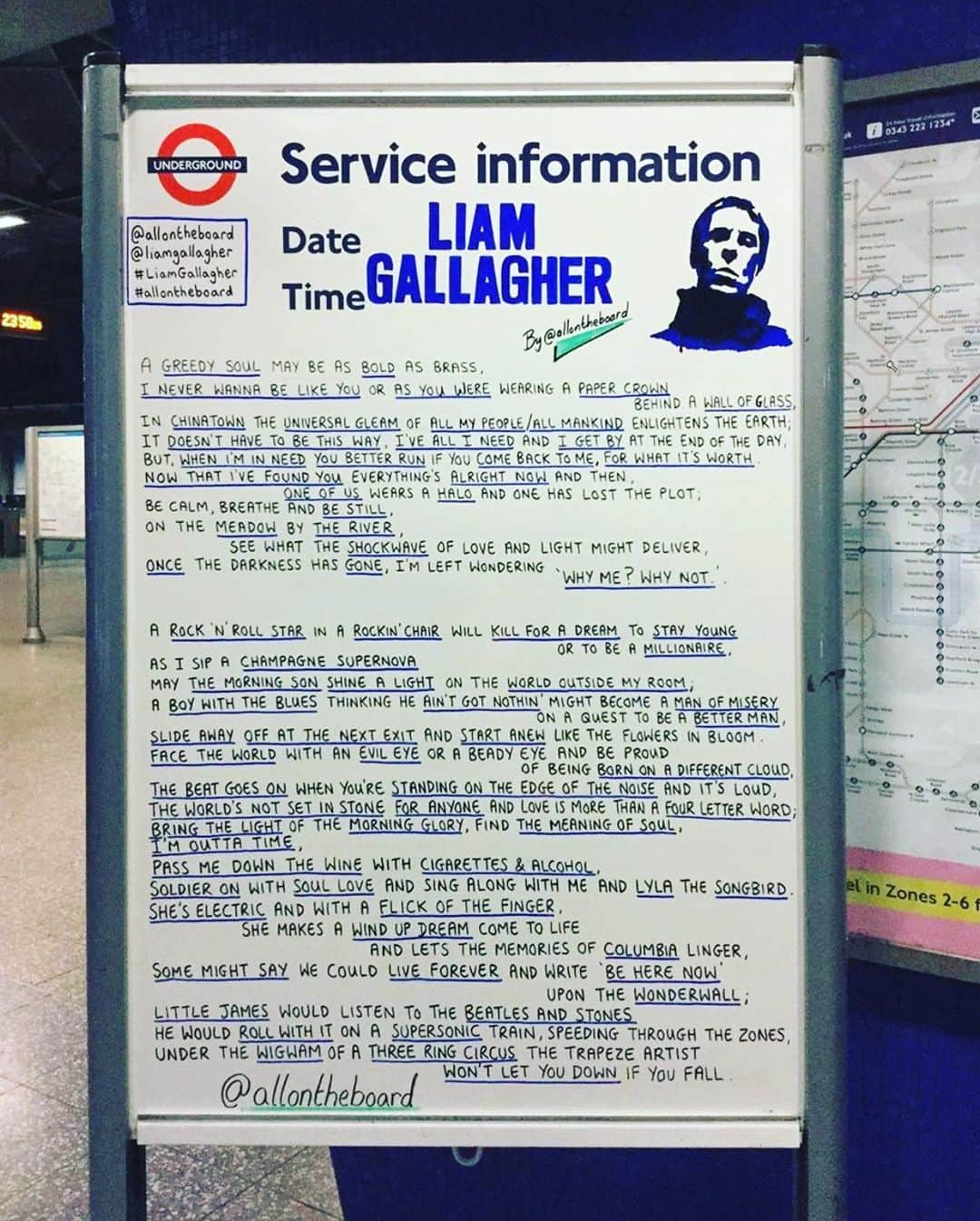 リアム・ギャラガーさんのインスタグラム写真 - (リアム・ギャラガーInstagram)「London London London c’mon you know LG x」11月28日 19時06分 - liamgallagher