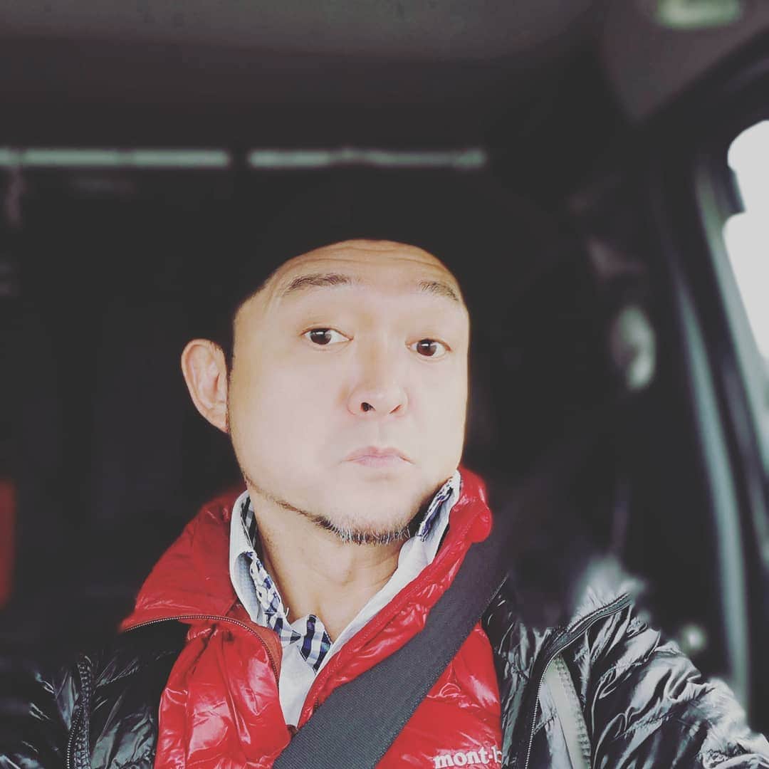 松本隆博のインスタグラム：「。 みなおは～ 今日は大阪府和泉市。 和泉市コミュニティセンター で講演コンサートです！ 警察署長挨拶からスタート します！！ …安全運転で向かってます ヽ(^o^)丿」