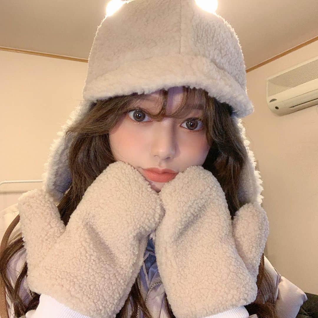 Chuuのインスタグラム：「너무 따닷행💛💛#chuuseoul」