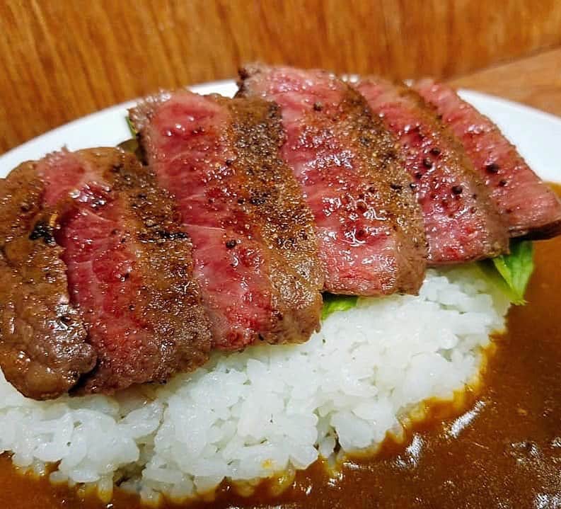 チキン南蛮カレーのルウ王子のグルメインスタ