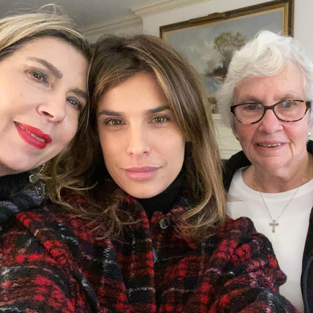 エリザベッタ・カナリスさんのインスタグラム写真 - (エリザベッタ・カナリスInstagram)「Ringraziamento a casa Perri❤️Thanksgiving in Pittsburgh with mamma and grandma Prudence ❤️」11月28日 12時34分 - littlecrumb_