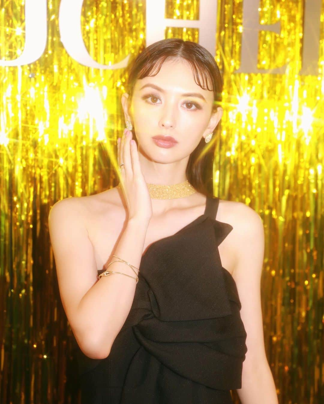 鈴木えみさんのインスタグラム写真 - (鈴木えみInstagram)「ㅤㅤㅤ BOUCHERON LIGHT UP! AT 26 VENDOME ㅤㅤㅤ 憧れの @boucheron ✨ 素敵すぎるジュエリーたちを身につけさせていただきました🌟 #boucheron」11月28日 12時35分 - emisuzuki_official