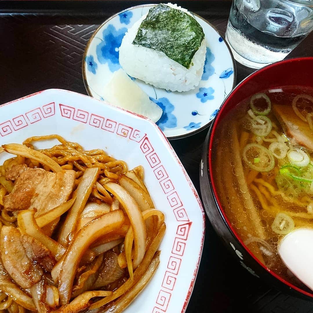 新山大のグルメインスタ