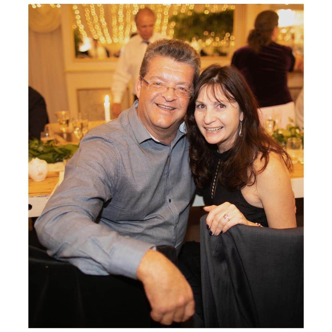サーシャ・ピーターズのインスタグラム：「Grief never ends, but it changes. It’s a passage, not a place to stay.  Grief is not a sign of weakness, or a lack of faith but simply the price of love.  Uncle Vic,  I will always miss your powerful presence and infectious laughter.  I will treasure and cherish every memory with you. You are so loved and your life brought so much joy to everyone who knew you. I am so proud to be your niece.  See you on the other side.  Love you forever ♥️」