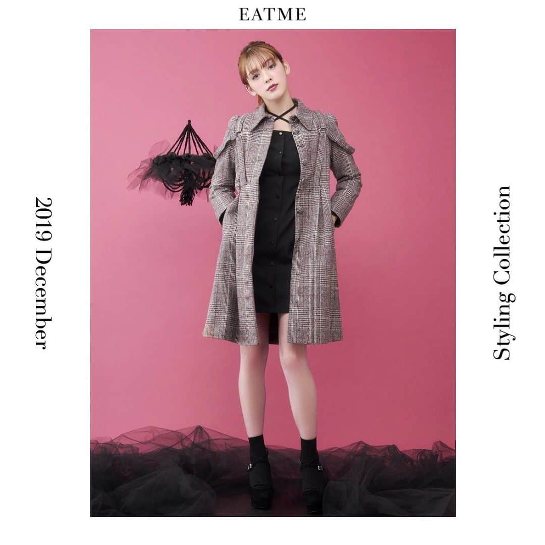 EATMEさんのインスタグラム写真 - (EATMEInstagram)「11.28 update… #EATME #DECEMBER #LOOK #COLLECTION #📖 #VINTAGEAFTERNOONTEA @maotin1019  身長🚺:169cm パンプス➡︎発売中 コート、ワンピース➡︎12月発売予定 ソックス➡︎参考商品 . ハーネス風コート（ #COAT ） ¥23,000（＋tax） COLOR🎨:BLK.MIX SIZE📐:FREE . スクエアネッククロスワンピース（ #ONEPIECE ） ¥13,000（＋tax） COLOR🎨:PNK.BLK SIZE📐:S.M . クロスストラップパンプス（ #PUMPS ） ¥13,000（+tax） COLOR🎨:BLK.PPL.BLU SIZE📐:S（22.5cm) M（23.5cm）、L（24.5cm） . #EATME_COLLECTION #EATME #eatmejapan #イートミー」11月28日 14時24分 - eatme_japan