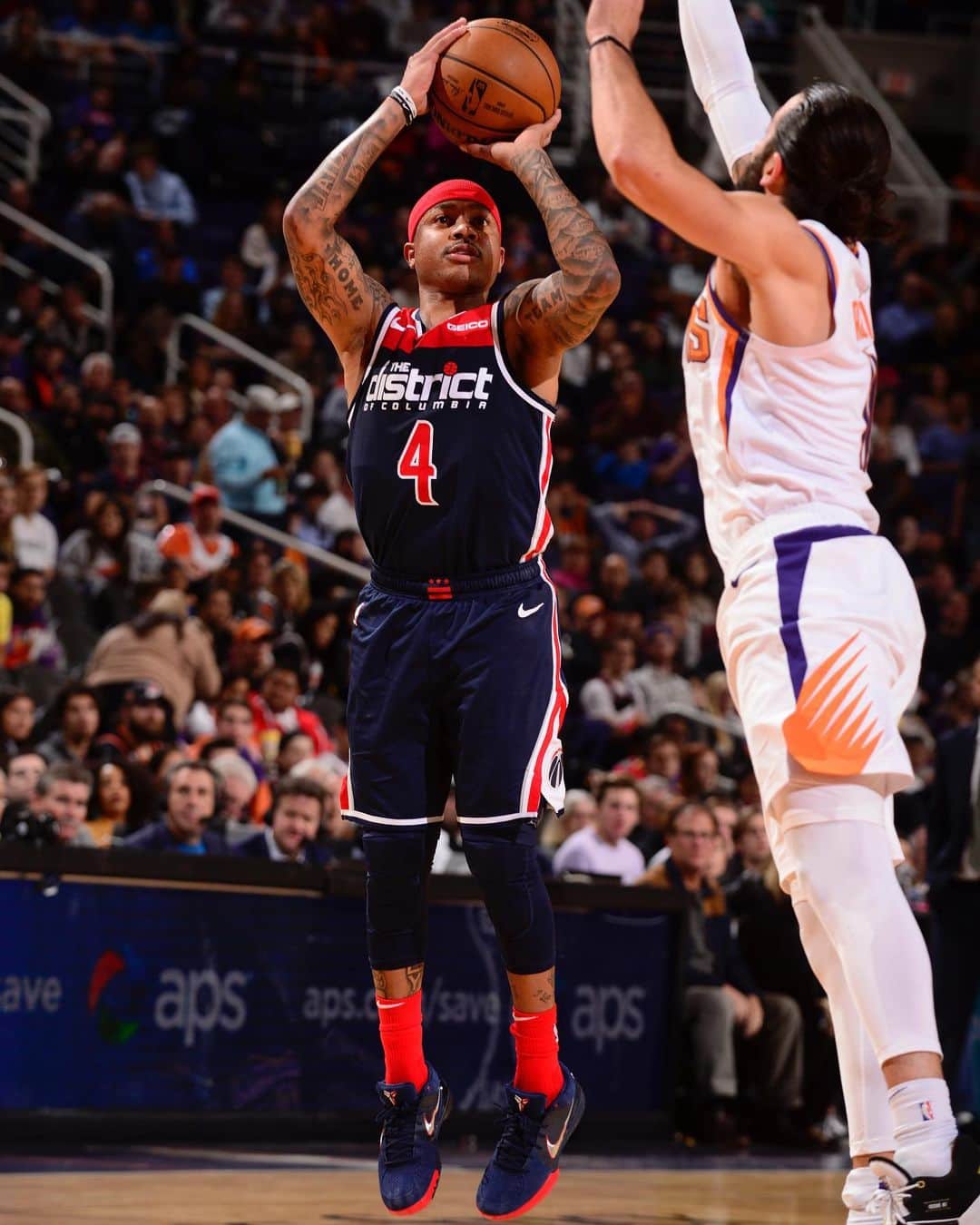 アイザイア・トーマスのインスタグラム：「No excuses, no explanations just GRIND!! Great Road Win Tonight @washwizards #ThatSLOWgrind」