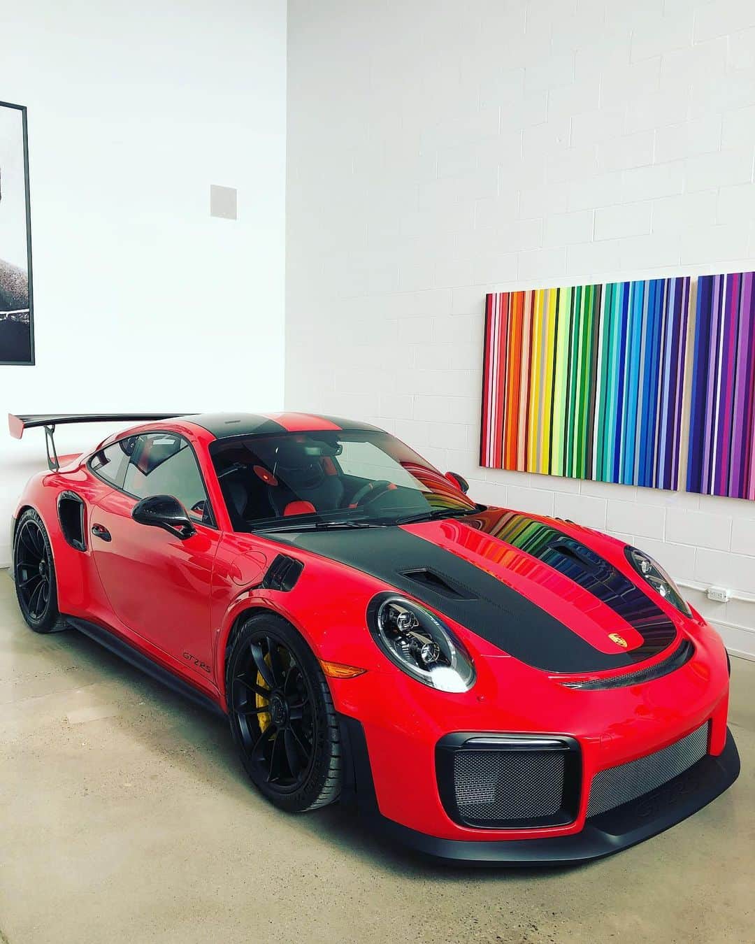 CarsWithoutLimitsさんのインスタグラム写真 - (CarsWithoutLimitsInstagram)「Guard Red GT2 RS  #carswithoutlimits #porsche #gt2rs」11月28日 15時15分 - carswithoutlimits