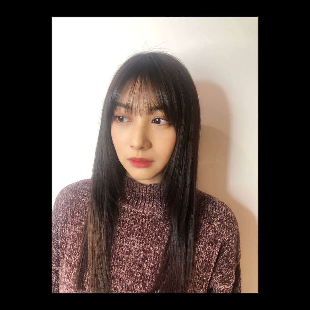 脇春さんのインスタグラム写真 - (脇春Instagram)「先日、渋谷にあるヘアサロンDECOさんにてカットとカラーとトリートメントをして頂きました. BeforeAfterを見て頂いたら分かると思いますがバシバシだった髪の毛がトゥルントゥルンに生き返り本当に衝撃でした‼︎ 一回でこんなに変わるんだね😳  そして #サイエンスアクア のシャンプー、トリートメント、ミルクをここ何日か使っているのですがさらさら髪が持続されてて最高です！  皆さんもDECOへ行って美髪女子になりましょう♪ @saqua_official の商品もすごくおすすめなので是非！  #saqua #髪質改善 #トリートメント #美髪チャージ #シャンプー #コンディショナー #ヘアスタイル #美容 #美髪」11月28日 15時26分 - wackyyyy