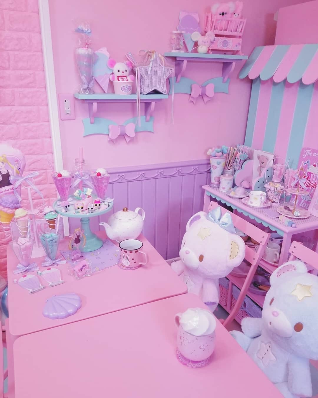 まろんちゃんさんのインスタグラム写真 まろんちゃんinstagram Fancytoy Vintagetoys Pinkroom Kidsroom ファンシー ゆめかわ パステル ビンテージトイ キッズルーム 子供部屋 ピンクルーム ピンク部屋 ゆめかわいい パフポフ Sanrio キキララ 11月28日 15時51