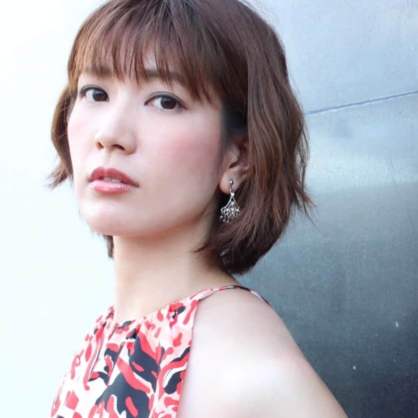 石田真以さんのインスタグラム写真 - (石田真以Instagram)「新曲作ってるけど まだまだかかりそう。。。😳 予定日に間に合わなさそうだけど 納得したものにしたいから もう少し時間かける！ テーマは10年後のミソガールたち。 ・ ・ #ナゴヤカラー #nagoyacolor #石田真以 #ishidamai #ミソガール #第2弾 #新曲 楽しみにしててね〜〜❣️」11月28日 17時06分 - ishidamai86