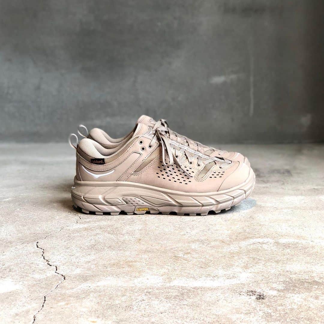 Deepinsideinc.com Storeさんのインスタグラム写真 - (Deepinsideinc.com StoreInstagram)「. . Hoka One One . TOR Ultra Low WP Simply Taupe . In store and online on 29th November . #hokaoneone」11月28日 17時13分 - deepinsideinc.comstore_men