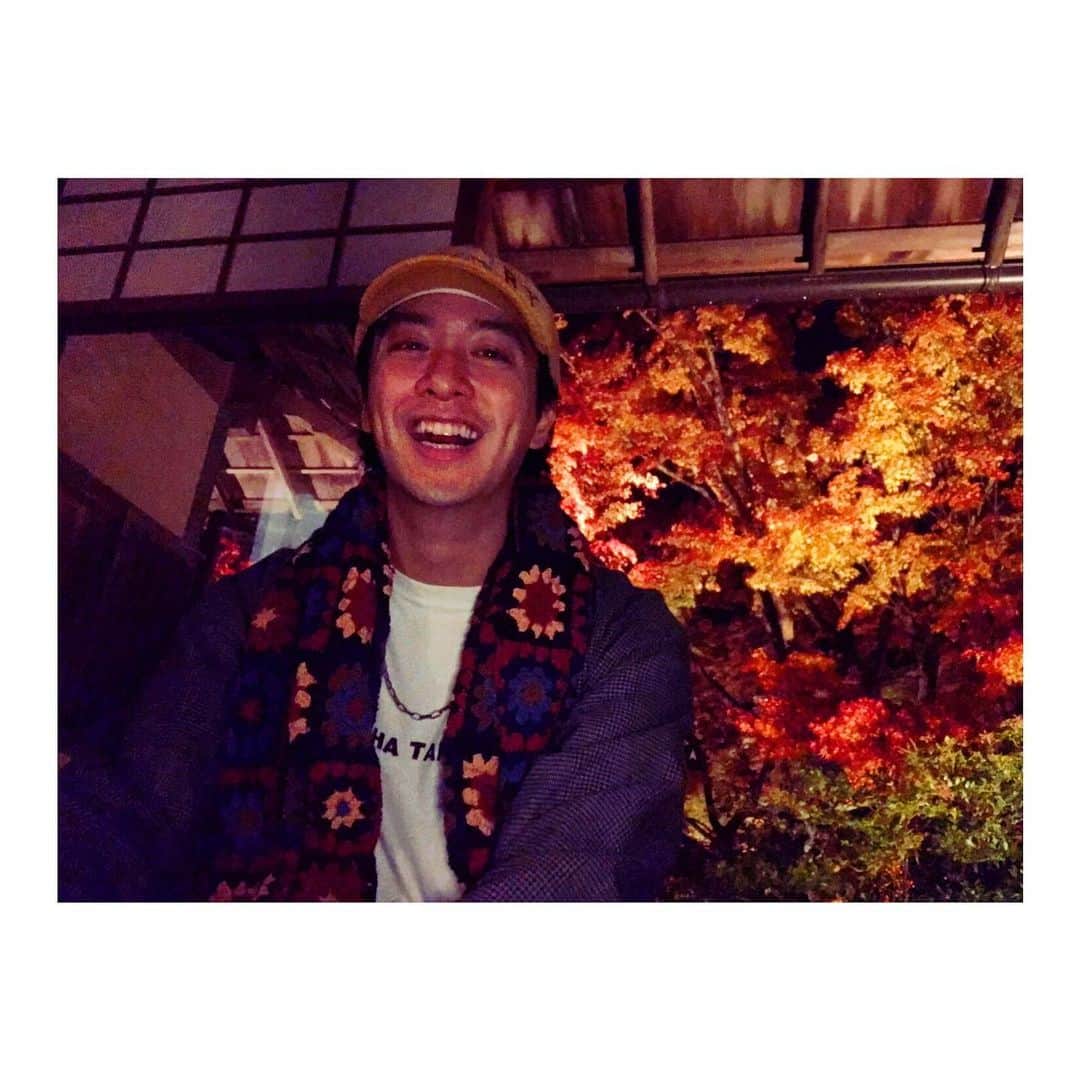 渡部秀さんのインスタグラム写真 - (渡部秀Instagram)「笑おうぜ。 このあと20時からの科捜研の女よろしくお願い致します。  #科捜研の女」11月28日 17時46分 - shu_samurai
