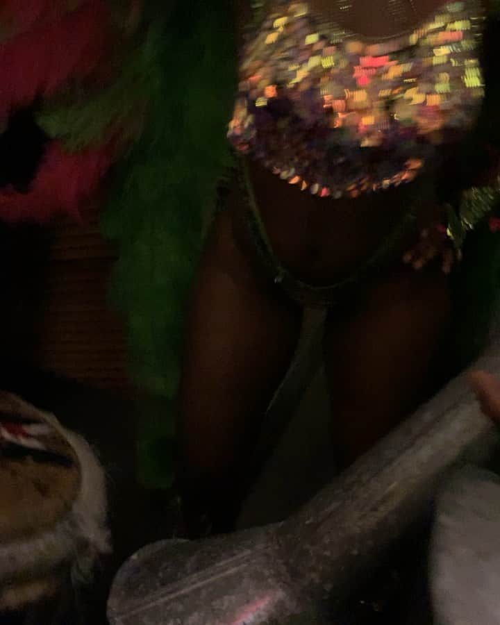 ワイクリフ・ジョンのインスタグラム：「This is what happens when I bring a #wyclefJeancarnival to New York City @thecoreclub  next stop At a theater near you  Amazing Carnival Dancer @royal.g  Gotta thank @barbielovesuxoxo」