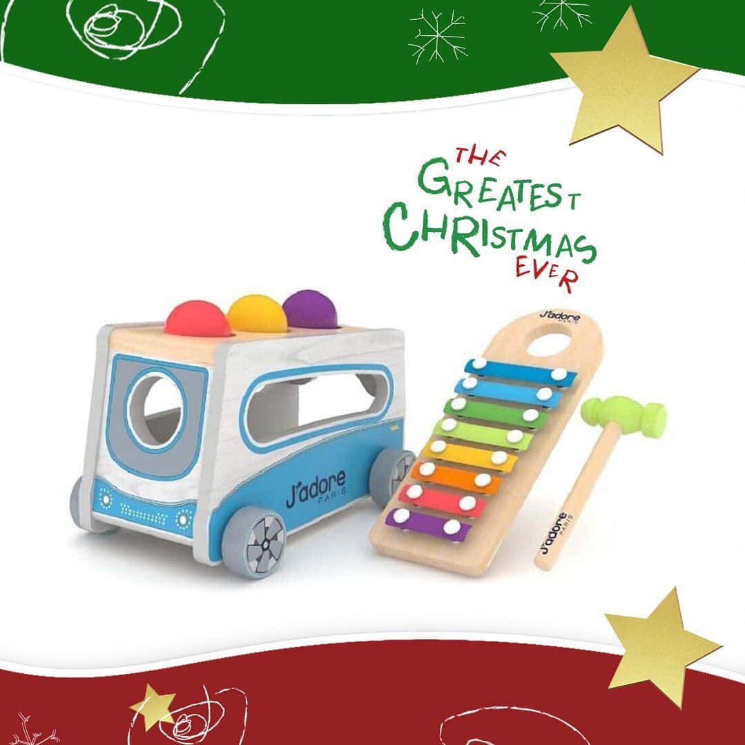 Toys''R''Us｜トイザらス 公式 さんのインスタグラム写真 - (Toys''R''Us｜トイザらス 公式 Instagram)「🎄THE GREATEST CHRISTMAS EVER!🎅✨❣️ 今日の紹介するオモチャは… ＜J’ADORE（ジャドール）木製ミニバス　ボール＆シロフォン＞ . まだクリスマスのプレゼントを迷っている子は、トイザらス のHPでぜひチェックしてね👦👧👶 🎶🌟 HPでは新しいオモチャや年齢別のおすすめオモチャなども紹介してあるよ〜😉 クリスマスプレゼント選びも、クリスマスの準備も、トイザらスでバッチリ🦒✨ #クリスマス #トイザらス #クリスマスプレゼント #JADORE #ジャドール #木製ミニバス #オモチャ #シロフォン  #トイザらスのCHRISTMAS」12月13日 13時25分 - toysrus_jp
