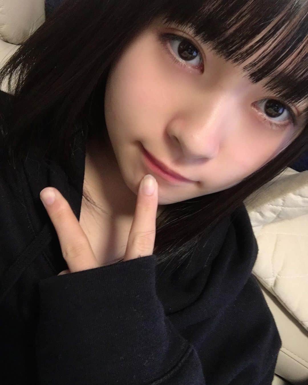 藤井優衣さんのインスタグラム写真 - (藤井優衣Instagram)「人と遊ぶことがないのでプライベートの他撮り写真がない、自撮りしかない -  #followme #japanesegirl #japaneseidol #kissbee #youtuber #youtube #selfie #brack」12月13日 13時36分 - fu_0o0