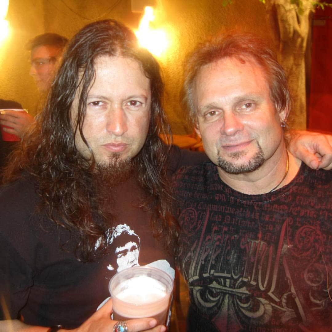 Queensrycheさんのインスタグラム写真 - (QueensrycheInstagram)「Michael Wilton and Michael Anthony taken a few years ago!  #queensryche #throwbackthursday #michaelwilton #whip #michaelanthony #themichaels」12月13日 5時47分 - queensrycheofficial