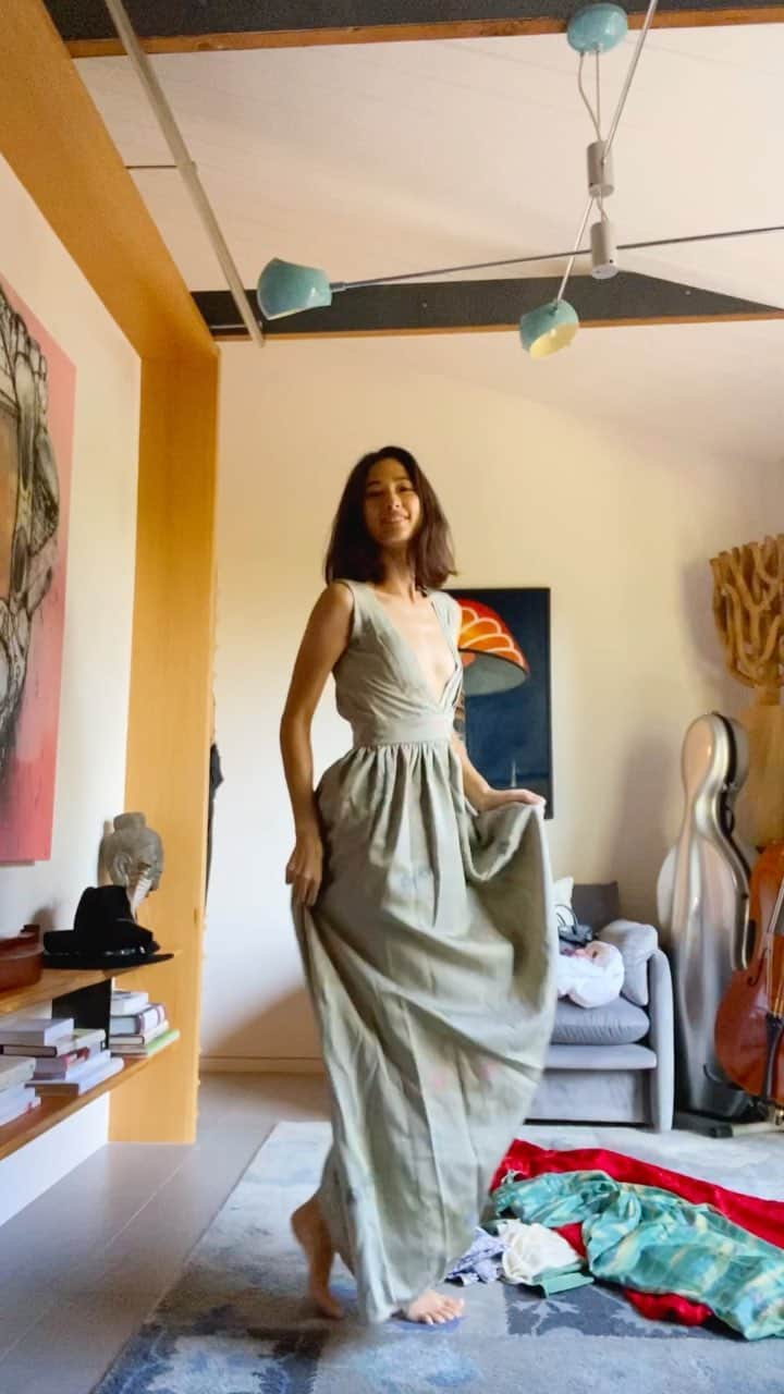 メロディー洋子のインスタグラム：「Beautiful new custom and handmade dresses and jumpsuit by @tokyokaleidoscope 🤩 These are all up-cycled vintage kimonos from Japan. I was able to pick out the kimono and the designs I wanted to make a special one of a kind piece tailored perfectly for me. Wow. I am so excited to add these to my wardrobe! Just in time for the holidays 🎄❤️ Which one do you like the most? 👘  Check out her page and if you feel called to it, order your own! You won’t regret it! 🥰🥰🥰 スペシャルオーダーした、素敵なドレスとジャンプスーツが届きました！着物で作られた特別なデザイン！　🌸 @tokyokaleidoscope 🌸 #recycledfashion #upcycle #activist #environmentalactivist #kimono #kimonofashion #handmade #bespoke」
