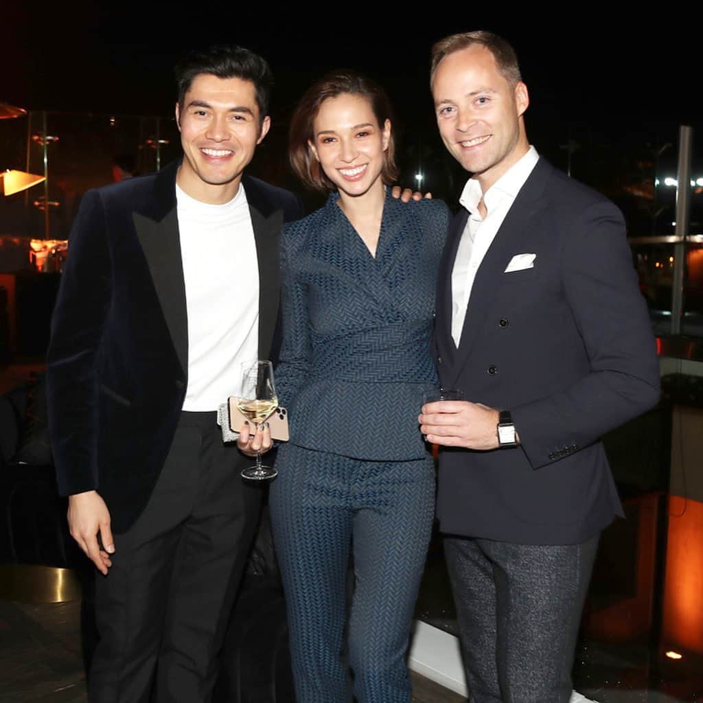 Livさんのインスタグラム写真 - (LivInstagram)「The year end parties are starting and don’t we all have a lot to celebrate! Thank you for the beautiful evening @hennessyus 🥃 ✨ Wore @thefoldlondon suit for a brisk evening out in Los Angeles, styled by my girl @laylawitmer 💞✨」12月13日 9時07分 - livlogolding