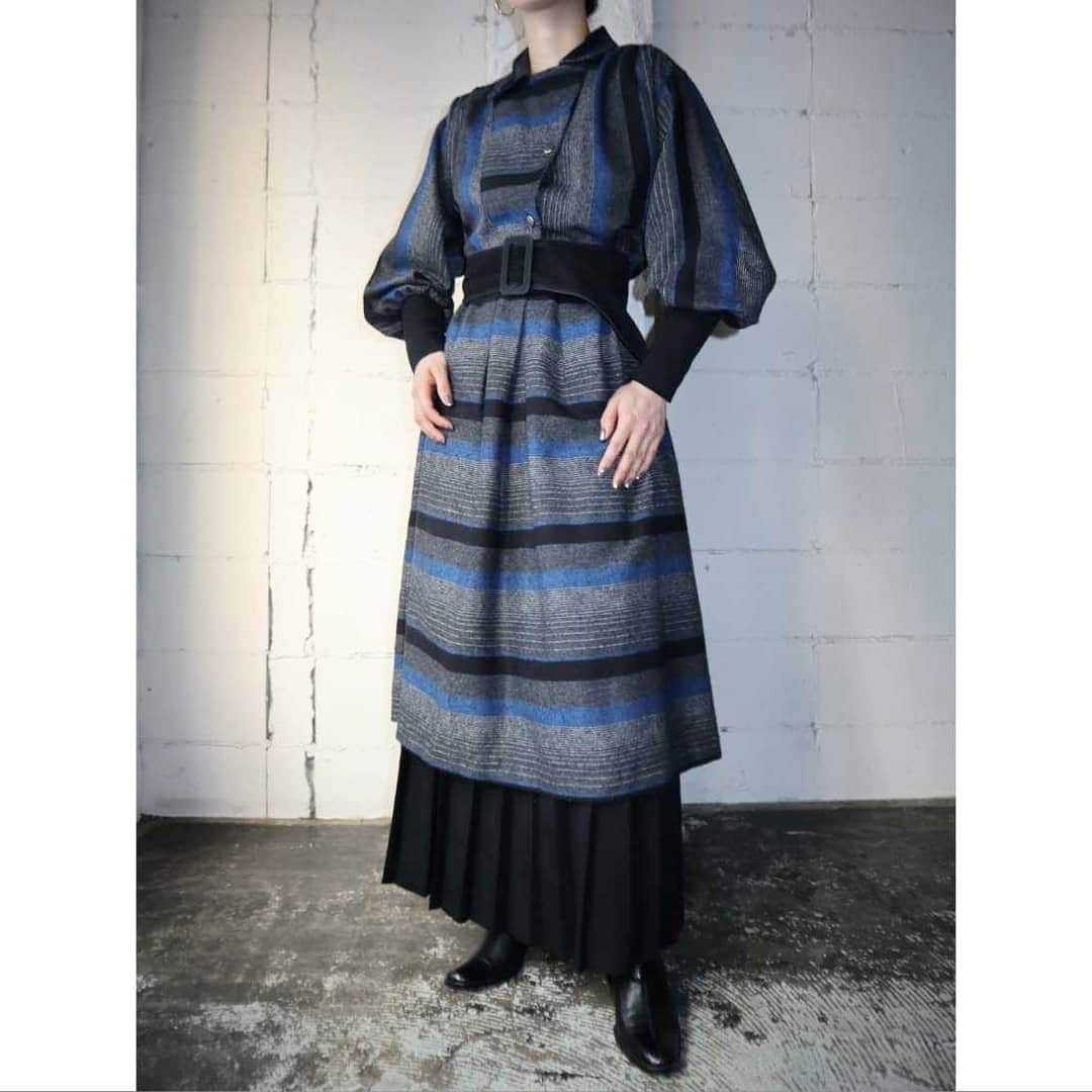 吉祥寺 古着屋 Orfeoさんのインスタグラム写真 - (吉祥寺 古着屋 OrfeoInstagram)「Vintage Long Rib Stripe Dress  #orfeo #kichijoji #tokyo #vintage #used #fashion #coordinate #outfit  掲載商品のお問い合わせはメールにて承っております。コメント、DMでのお問い合わせは受け付けておりませんのでご了承ください。」12月13日 9時36分 - orfeokichijoji