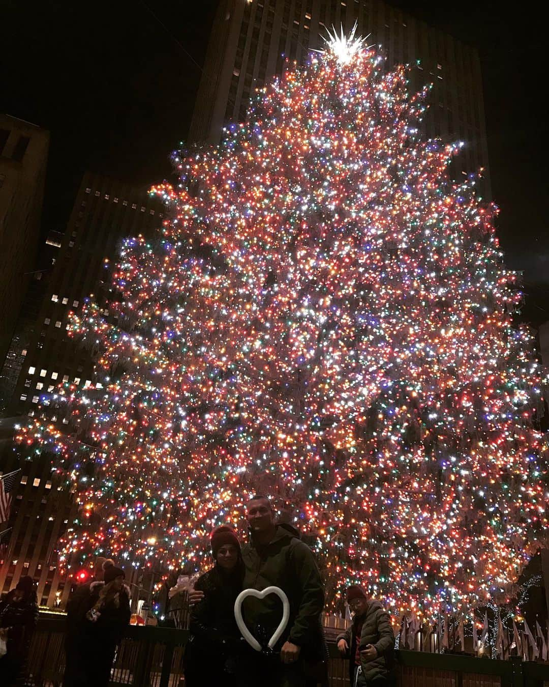 ランディ・オートンさんのインスタグラム写真 - (ランディ・オートンInstagram)「🎄 #rockefellercenter #NYC」12月13日 10時13分 - randyorton