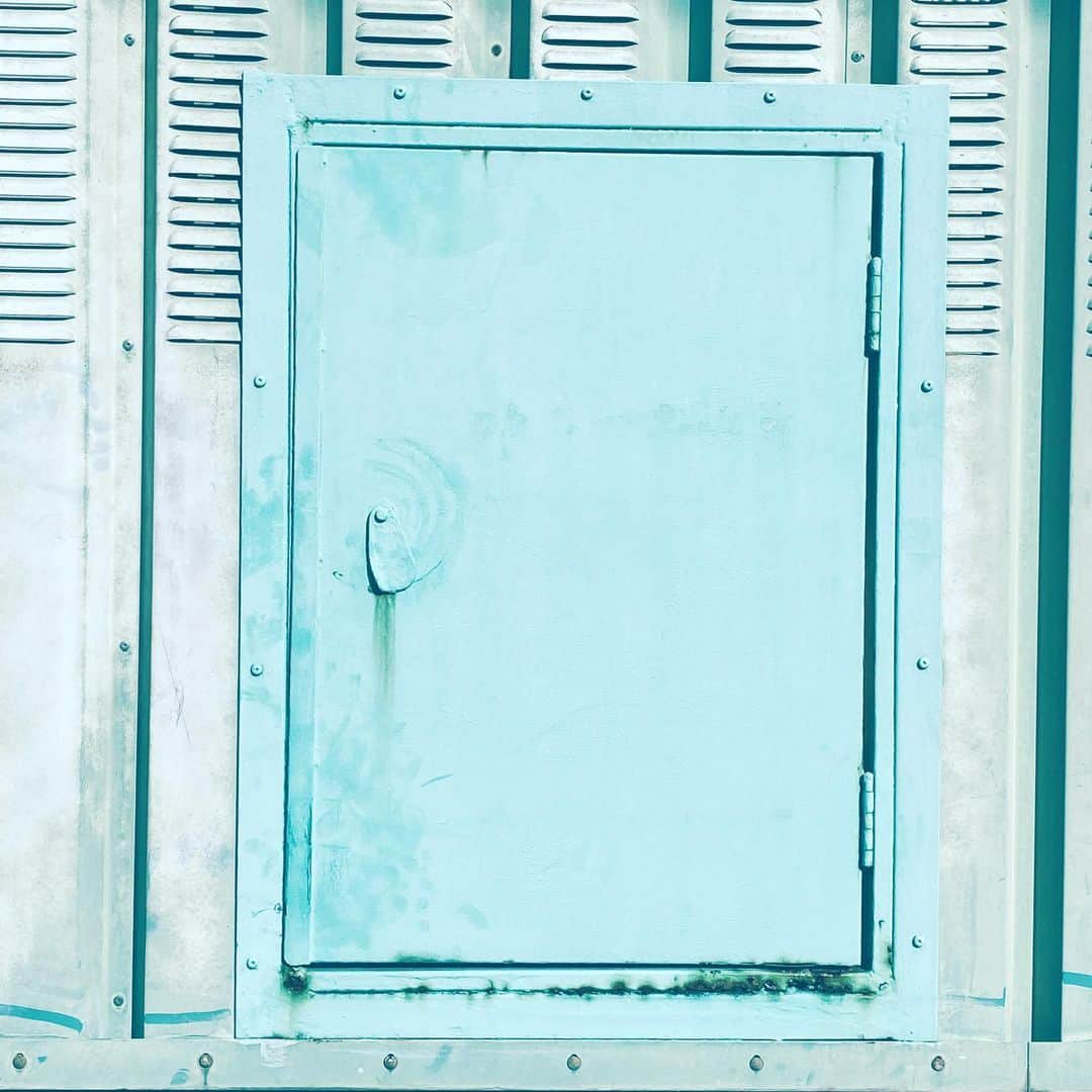 中野敬久さんのインスタグラム写真 - (中野敬久Instagram)「#dokodemo #door #iwish #open #forthefuture」12月13日 10時32分 - hirohisanakano