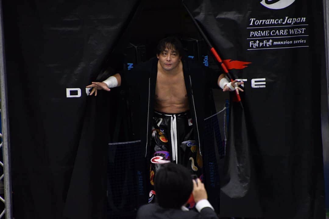 TAJIRIのインスタグラム：「nice pic. #tajiri #dragongate #prowrestling」