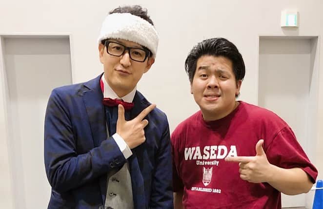 むらせさんのインスタグラム写真 - (むらせInstagram)「#冬の早慶戦 のMCの時のお写真よ。 . . 早稲田、慶應、早稲田、慶應の順に。。。😆良い写真ばかりや。 . . ＃冬の早慶戦　 #大野遼大　#ざわゆー #南条京垓 #ブラウン管ベイビー　 #本上みらの　#渡邉結衣　 #魁響　#UNICORNS #きらりちゃん　#早稲田大学放送研究会　の皆さん #2枚めの写真が　 #まるで物置のCMみたい😆」12月13日 11時42分 - murase_yuichi
