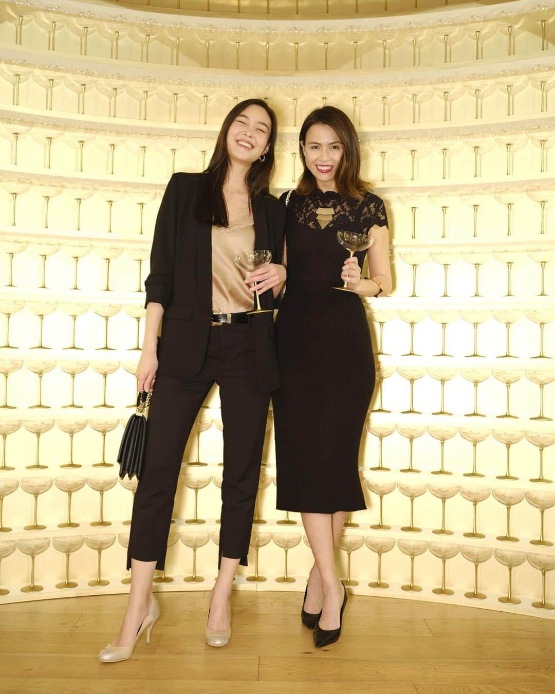 タヤネさんのインスタグラム写真 - (タヤネInstagram)「Moët & Chandon Christmas Pop-up 2019 opening reception party🥂  銀座シックス6Fの蔦谷でモエのポップアップが25日までやってるよ〜！！ 是非行ってみてください！  そしてモエ・エ・シャンドン モエアンペリアル　150周年おめでとうございます🍾  #moetmoment #moetxmas2019」12月13日 11時52分 - thayaneinazu