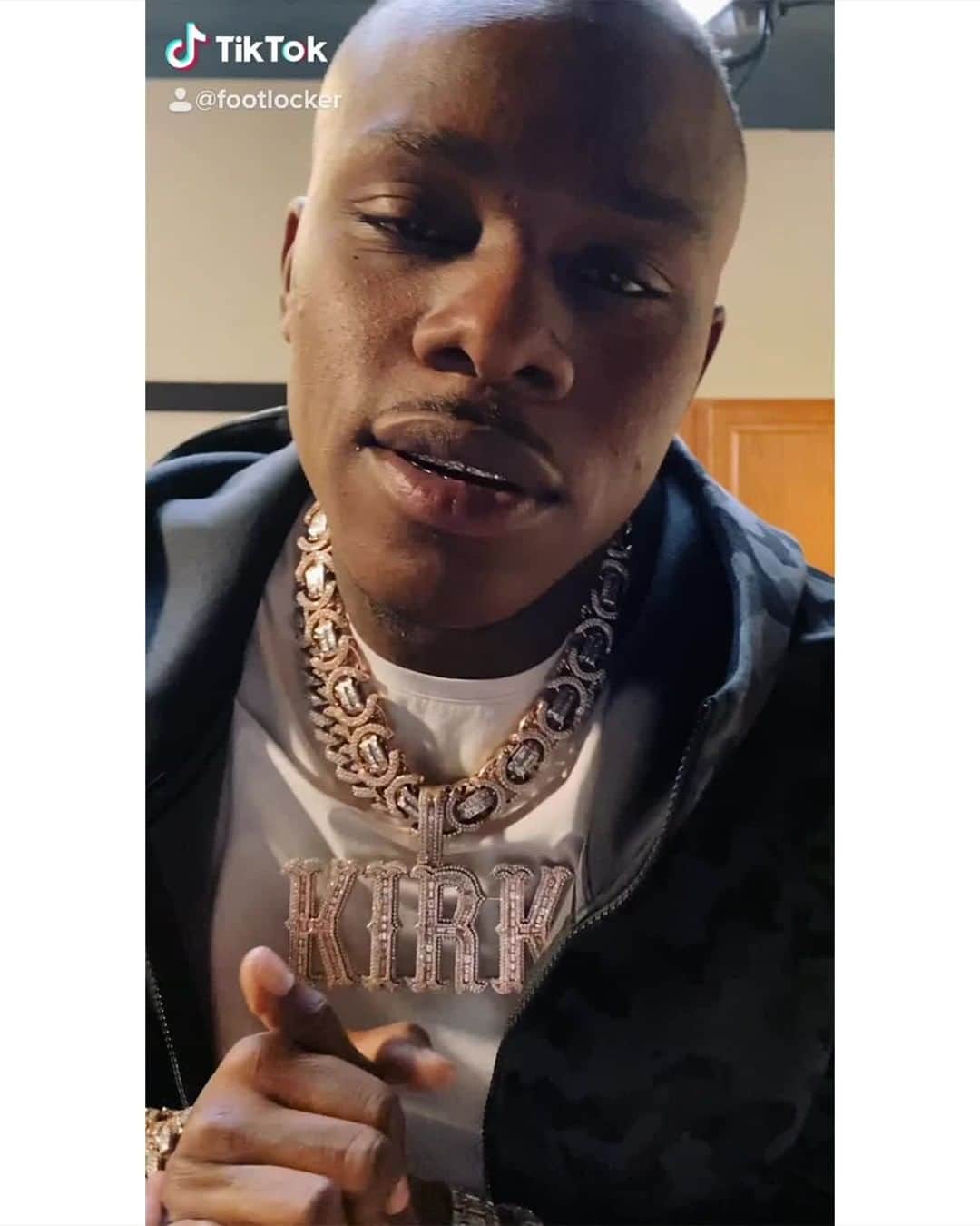 のインスタグラム：「DaBaby doesn’t crease his kicks NoMatterWhat! Be like @DaBaby.  #FLNoCreases  This is only the beginning. Follow @FootLocker on TikTok.」