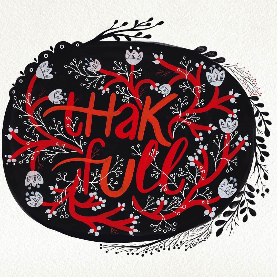 Dinara Mirtalipovaのインスタグラム：「Thankful! ❤️ So I spent my morning painting this and guess what - as soon as I posted it, I realized the “N” is missing. My initial reaction was to delete it right away before the first comment points out to the missing N, or maybe to repost it but with the photoshopped version that included the N. But then I decided to just let it be the way it is. I’ve been this way ever since I was little, missing letters, seeing letters flipped or backwards, flipped numbers, thinking one thing but writing down another thing. It hurt me so much in times when I needed to be focused, like passing math exams, or writing important emails or letters. My parents have been saying I wasn’t paying attention and wasn’t focused enough. But only now I realize this might be dyslexia?  Anyway 😊 you get the message I was trying to deliver in my art, be thankful for who you are and for what you’ve got in your life ❤️ #thankful」