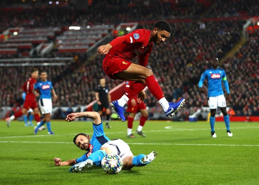 ジョー・ゴメスさんのインスタグラム写真 - (ジョー・ゴメスInstagram)「All to play for in the next round💪🏽focus on Saturday now... thanks for your support #LFC🔴」11月28日 19時57分 - joegomez5