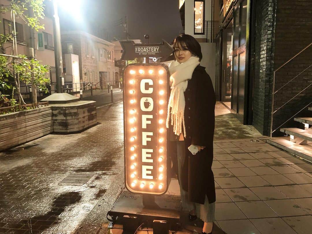 田中優衣さんのインスタグラム写真 - (田中優衣Instagram)「寒すぎませんか😭 皆さん風邪ひかないように 気をつけてね。 とりあえず温かそうな コーヒーと写真撮った。 そちゃんが撮ってくれた。 #そた写」11月28日 19時59分 - heisei_8nen