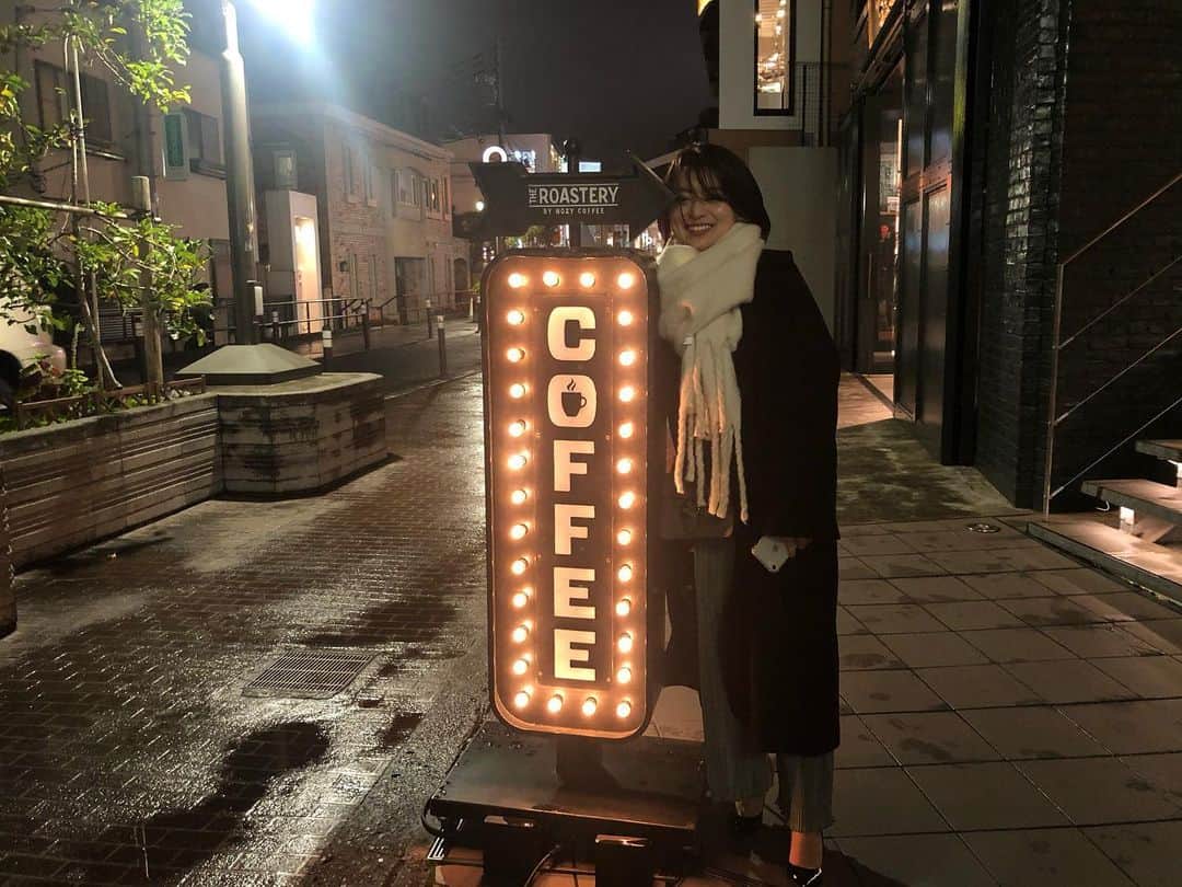 田中優衣さんのインスタグラム写真 - (田中優衣Instagram)「寒すぎませんか😭 皆さん風邪ひかないように 気をつけてね。 とりあえず温かそうな コーヒーと写真撮った。 そちゃんが撮ってくれた。 #そた写」11月28日 19時59分 - heisei_8nen
