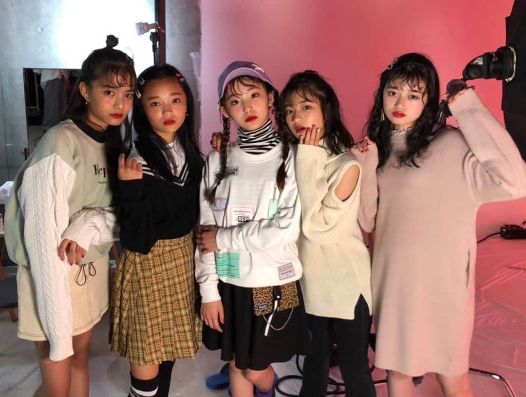 ニコ☆プチのインスタグラム：「キメッキメのみなさん💥💥 . . #井口虹姫  #川本結月 #高比良由菜  #美月  #和田美羽」