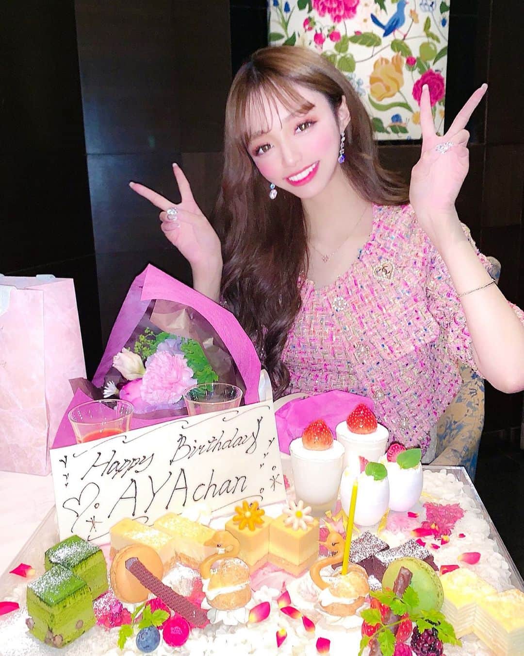 あやちゃんのグルメインスタ