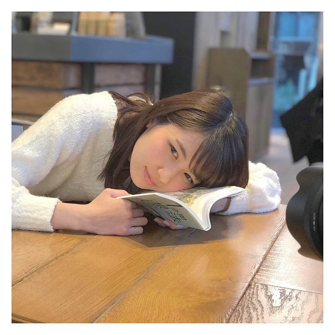 森杏奈さんのインスタグラム写真 - (森杏奈Instagram)「ㅤㅤㅤㅤㅤㅤㅤㅤㅤㅤㅤㅤㅤ ㅤㅤㅤㅤㅤㅤㅤㅤㅤㅤㅤㅤㅤ 📑📓📔📕📖📗📘📒📚 ㅤㅤㅤㅤㅤㅤㅤㅤㅤㅤㅤㅤㅤ #cafe #カフェ #book #本 ㅤㅤㅤㅤㅤㅤㅤㅤㅤㅤㅤㅤㅤ」11月28日 21時10分 - _morianna