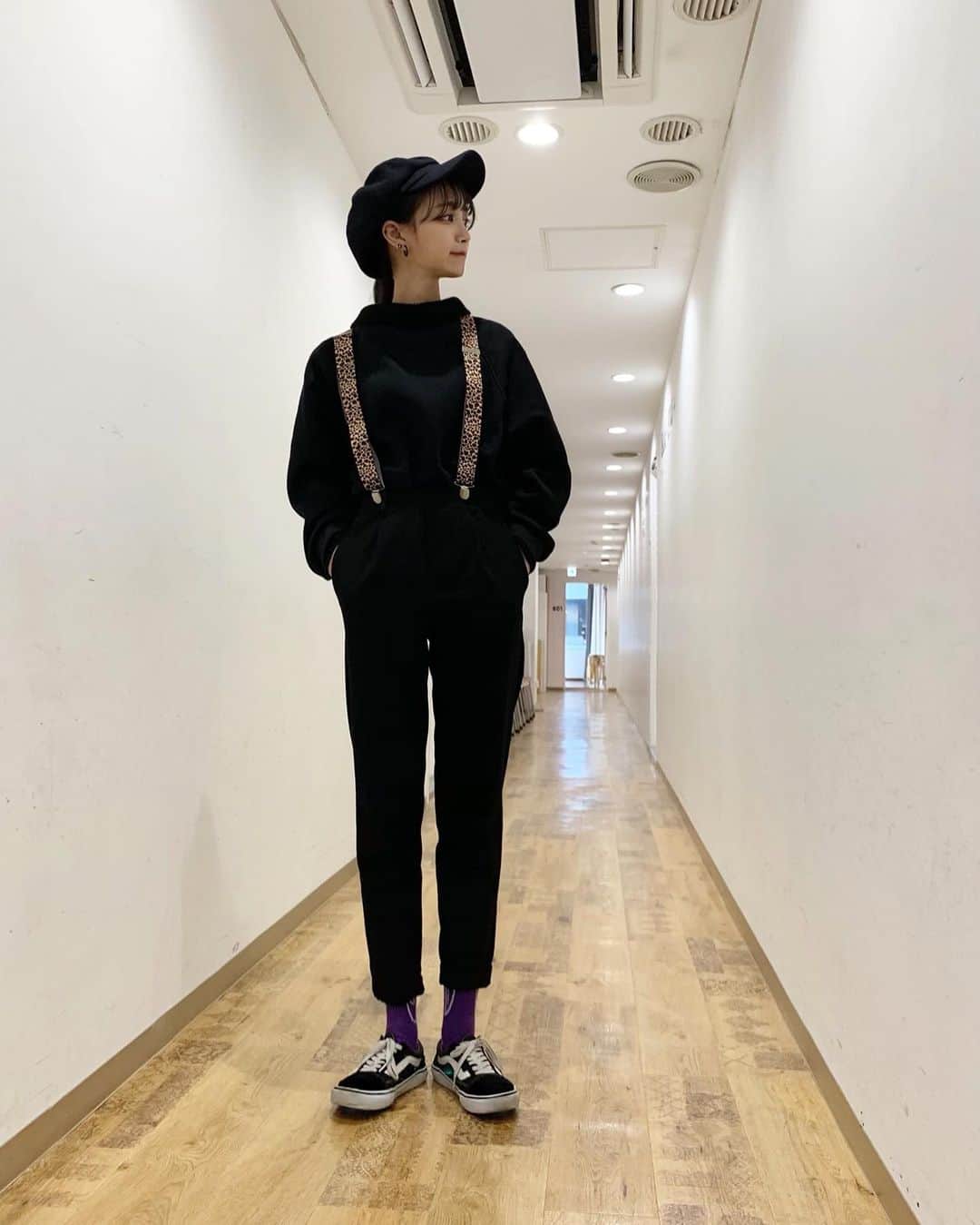 のインスタグラム：「﻿ ﻿ ﻿ ﻿ 今日もレッスンな1日でした。﻿ ﻿ 歌もダンスも、やっぱり大好きだな~って思います。﻿ ﻿ ﻿ ﻿ ﻿ 卒業までついに1ヶ月を切りましたが、﻿ 大好きな事だからこそ 最後までパフォーマンスに 磨きをかけたいと思います頑張ります。﻿ ﻿ ﻿ ﻿ ﻿ ﻿ ﻿ ﻿ ﻿ ﻿ ﻿ ﻿ ﻿ ﻿ あ。 写真は、ひとつ前の投稿の全身画像です。﻿ ﻿ ﻿ ﻿ #郡司服 🐆﻿ ﻿ ﻿ ﻿ ﻿ ﻿ 📸: @peeechan0209 ﻿ ﻿ ﻿ #郡司英里沙 #pimms #ピムス #ぴむす﻿ #ストリート系女子﻿ #ストリートファッション﻿ #japaneseidol #idol #model #selfie ﻿ #kawaii #instagood #followme #me﻿ #팔로우 #셀피 #셀스타그램 #멋스타그램 #코디」