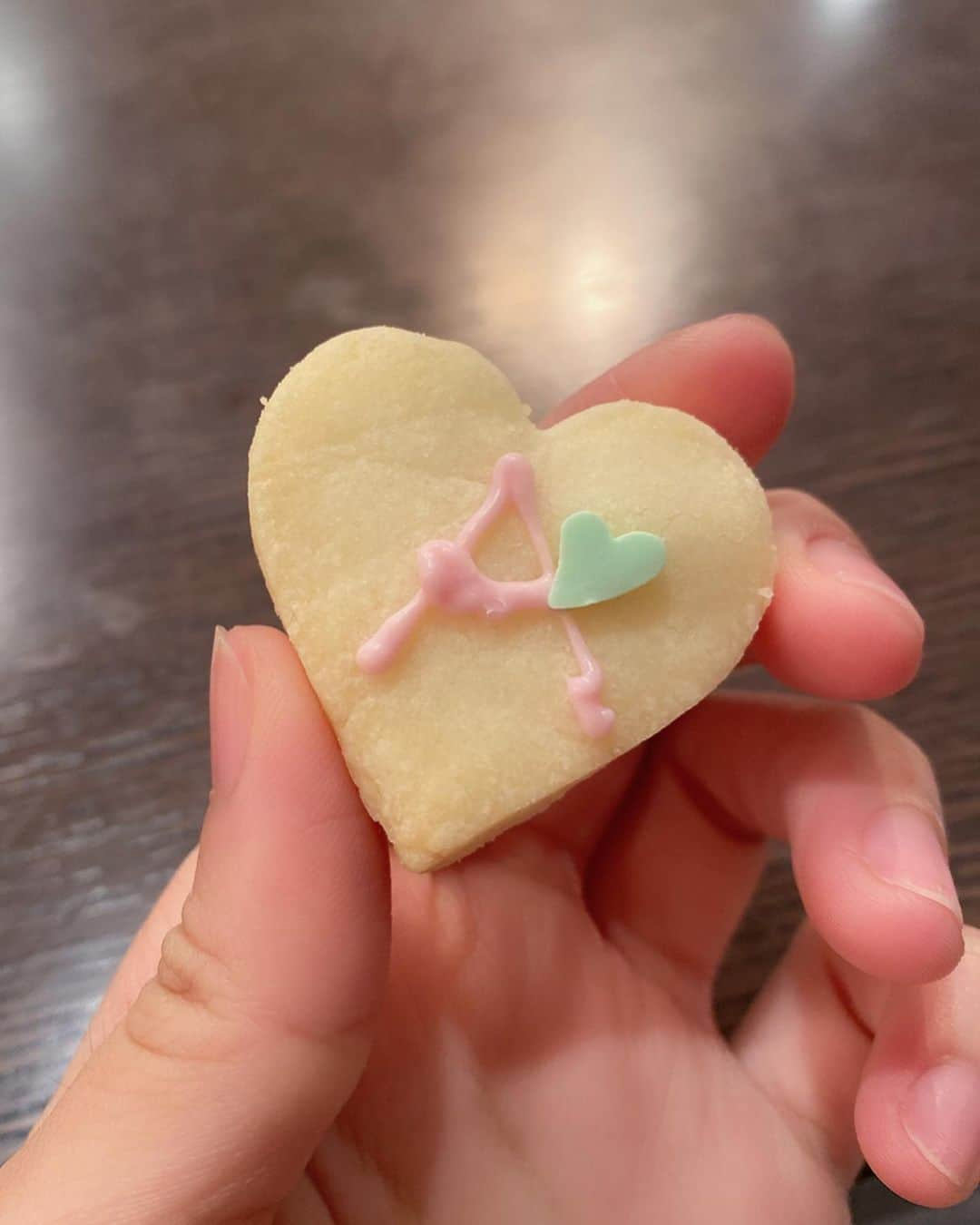 浅野杏奈さんのインスタグラム写真 - (浅野杏奈Instagram)「妹がクッキー作ってくれた🍪癒しの塊💕﻿ ﻿ ﻿ #ポートレート #fashion #followme #アイドル #爱豆 #ootd  #coordinate #コーデ #时装 #idol #今日のコーデ　#style」11月28日 21時26分 - this.is.anna_box