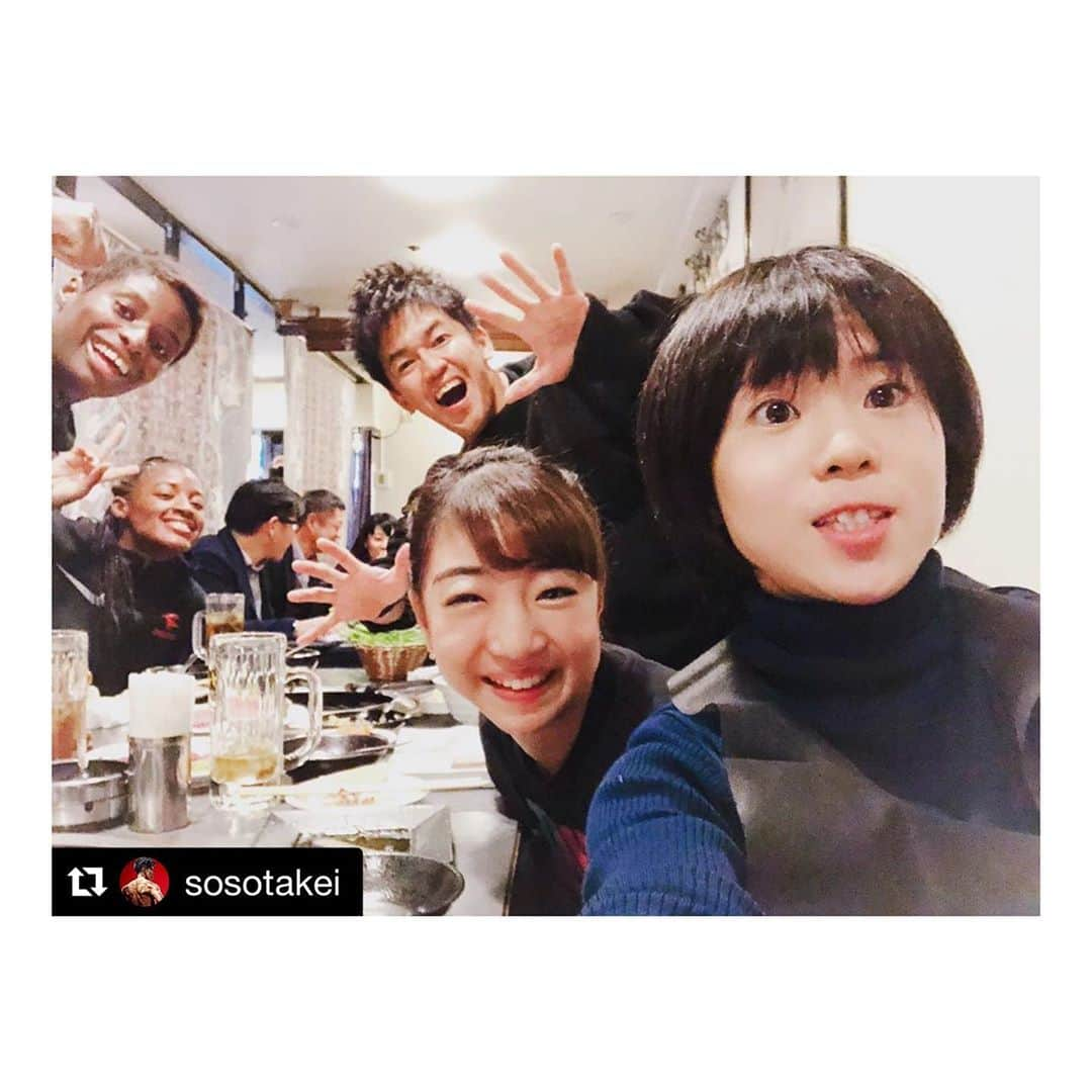 寺本明日香さんのインスタグラム写真 - (寺本明日香Instagram)「なんだかんだでブレてる写真もすごく好き😆躍動感とこの1枚から伝わってくる楽しさ！ #マラソン#鈴木亜由子さん#バスケットボール#馬瓜姉妹#体操#武井壮さん ありがとうございました🙇‍♂️ アスリートはやっぱりお肉でしょ♡ #roadtotokyo #tokyo2020 #焼肉」11月28日 21時27分 - teramoto_asuka