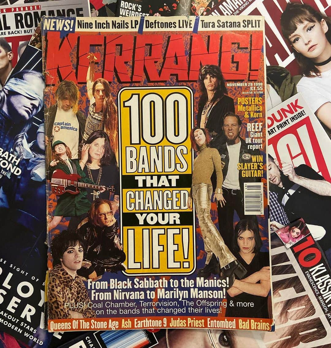 Kerrang!さんのインスタグラム写真 - (Kerrang!Instagram)「21 years ago today, we counted down the 100 bands that changed your life. Who do you think was number one? . . . #throwbackthursday #tbt #kerrang #kerrangmagazine」11月28日 21時32分 - kerrangmagazine_