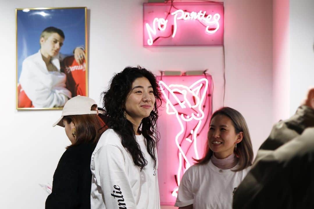 TRUNK(HOTEL)さんのインスタグラム写真 - (TRUNK(HOTEL)Instagram)「Thanks to everyone who came to party with No Panties and us at TRUNK(LOUNGE) for their last popup in Japan! No Panties creator will be leaving Japan for Germany so if you find yourself in Berlin, don't forget to check what she's up to and show your love and support! ⠀⠀⠀⠀⠀⠀⠀⠀⠀ Special thanks to: @sayobaby @no__panties__ @mrtikini @shioriybradshaw @asknownasdiesel @harasssssarah ⠀⠀⠀⠀⠀⠀⠀⠀⠀ ⠀⠀⠀⠀⠀⠀⠀⠀⠀ #trunkhotel #ブティックホテル #boutiquehotel #nopanties #fashion #apparel #popup #dj #livemusic #party #bar #shibuya #omotesando #tokyo」11月28日 21時55分 - trunkhotel_catstreet