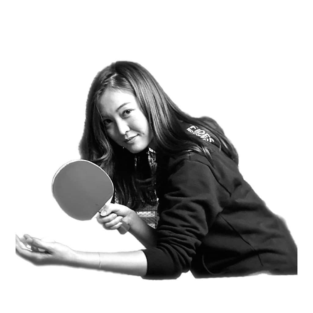 福田典子さんのインスタグラム写真 - (福田典子Instagram)「‪この前、久しぶりに卓球をしました🏓 バックサーブを教えてもらったので、少しレベルアップ🔥 以前は、ラリーもできなかったのに…🥴💫 ㅤㅤㅤㅤㅤㅤㅤㅤㅤㅤㅤㅤㅤ 楽しくて仕方がなかった結果、卓球撮影会にまで発展しました😂‬ ㅤㅤㅤㅤㅤㅤㅤㅤㅤㅤㅤㅤㅤ ‪今日は、田口アナウンサーの代わりにSPORTSウォッチャーです🏓✨宜しければぜひご覧ください💁‍♀️‬ ㅤㅤㅤㅤㅤㅤㅤㅤㅤㅤㅤㅤㅤ #卓球 #iPhone11pro #撮影機能すごい」11月28日 22時19分 - norikofukuda212