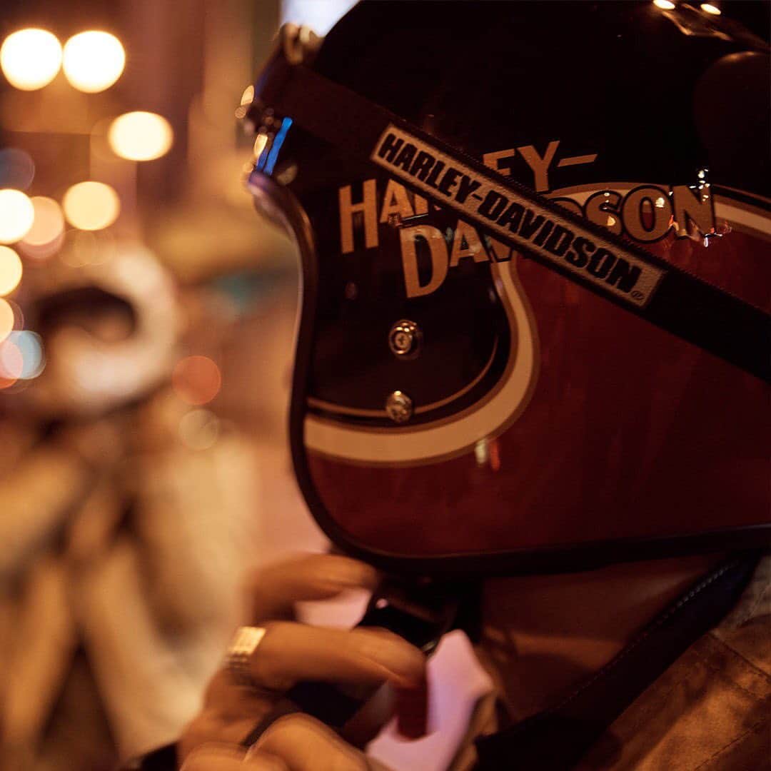 Harley-Davidsonさんのインスタグラム写真 - (Harley-DavidsonInstagram)「This #Thanksgiving, we’re thankful for every member of our #HarleyDavidson family. To all our employees, owners, riders and fans: the open road wouldn’t be the same without you.」11月29日 1時36分 - harleydavidson