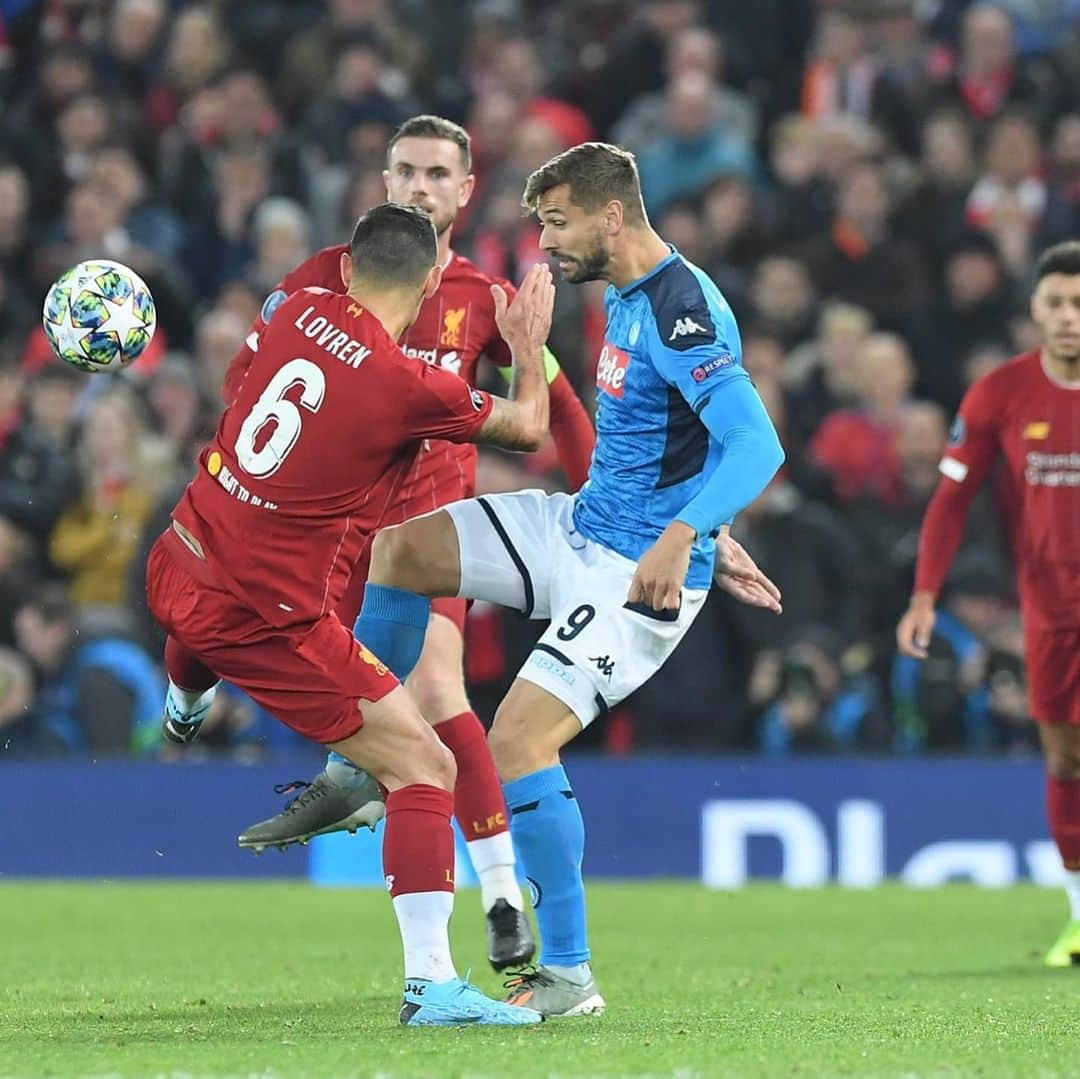 フェルナンド・ジョレンテさんのインスタグラム写真 - (フェルナンド・ジョレンテInstagram)「Punto e pareggio importante in Anfield! Continueremo a lavorare duro 💪🏻#ForzaNapoliSempre #LIVNAP 1-1 #UCL」11月29日 1時51分 - llorente_fer