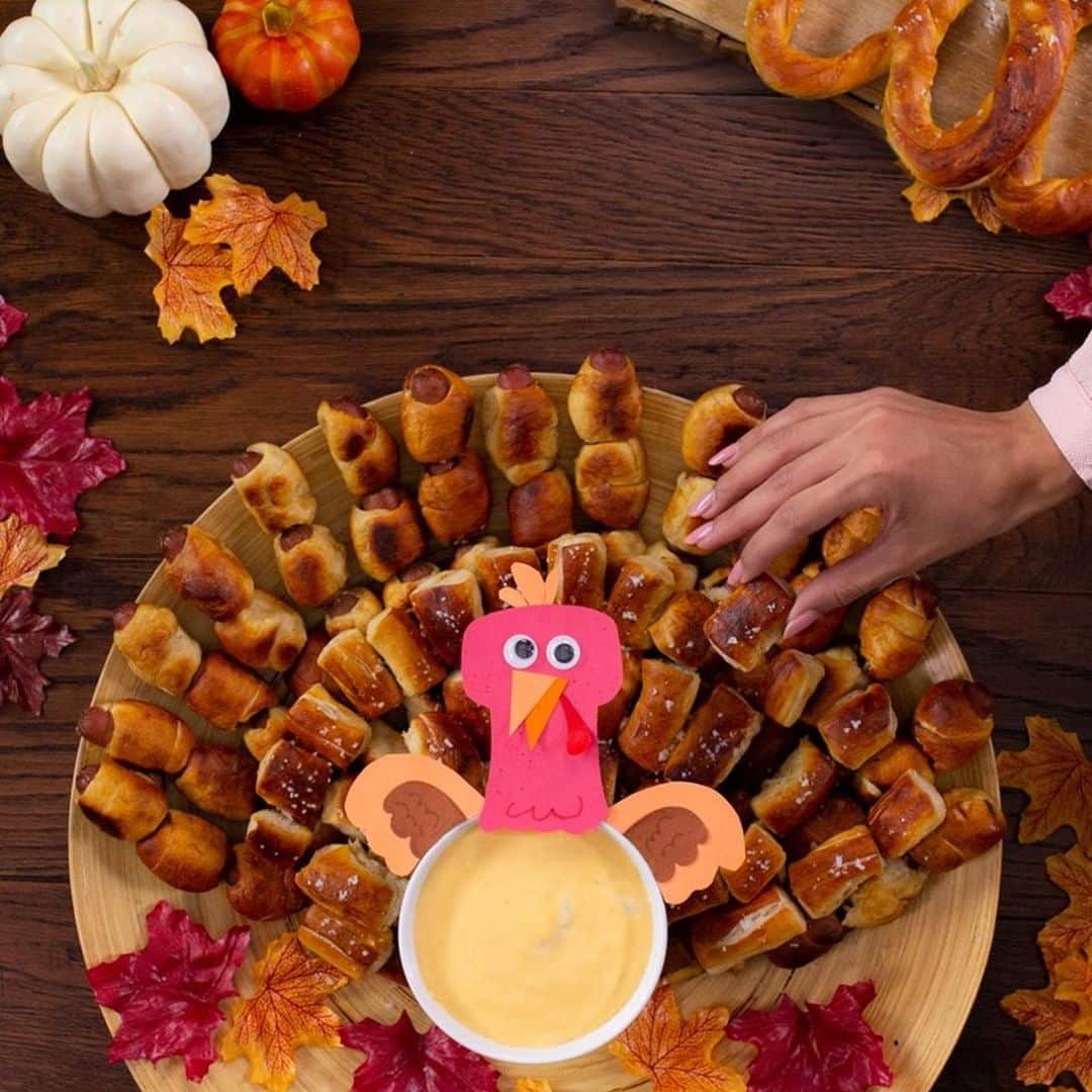 アンティ・アンズさんのインスタグラム写真 - (アンティ・アンズInstagram)「Happy Thanksgiving! What are you thankful for?」11月29日 2時27分 - auntieannespretzels