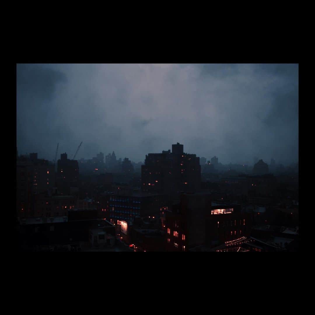 Robert Bingamanのインスタグラム：「The infrastructure will collapse. 🎵」
