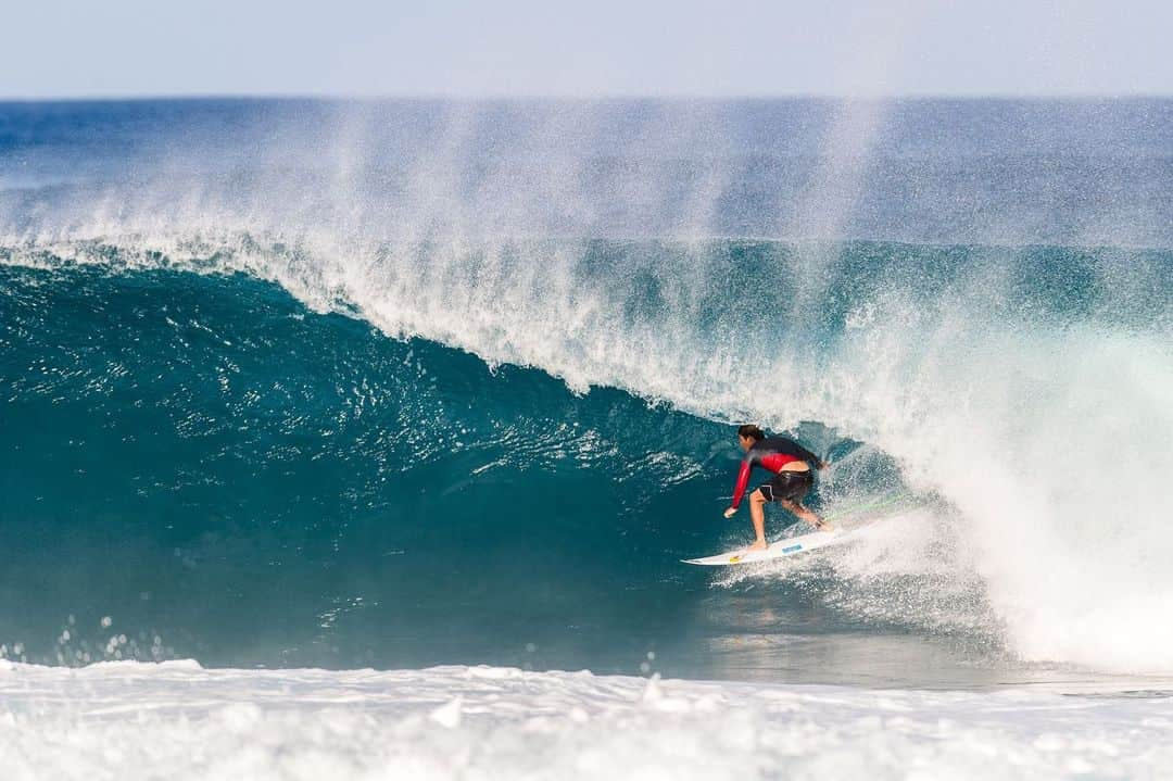 五十嵐カノアさんのインスタグラム写真 - (五十嵐カノアInstagram)「Waves have been nonstop here, thankful to be here on this special island 🌴 @jackbarripp」11月29日 3時02分 - kanoaigarashi