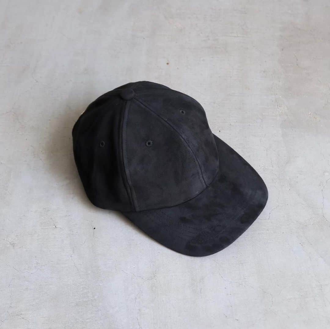 wonder_mountain_irieさんのインスタグラム写真 - (wonder_mountain_irieInstagram)「_ KIJIMA TAKAYUKI / キジマ タカユキ “LEATHER CAP -192715-” ￥24,200- _ 〈online store / @digital_mountain〉 http://www.digital-mountain.net/shopdetail/000000009910/ _ 【オンラインストア#DigitalMountain へのご注文】 *24時間受付 *15時までのご注文で即日発送 *1万円以上ご購入で送料無料 tel：084-973-8204 _ We can send your order overseas. Accepted payment method is by PayPal or credit card only. (AMEX is not accepted)  Ordering procedure details can be found here. >>http://www.digital-mountain.net/html/page56.html _ #KIJIMATAKAYUKI #キジマ タカユキ _ 本店：#WonderMountain  blog>> http://wm.digital-mountain.info/blog/20191128/ _ 〒720-0044  広島県福山市笠岡町4-18  JR 「#福山駅」より徒歩10分 (12:00 - 19:00 水曜、木曜定休) #ワンダーマウンテン #japan #hiroshima #福山 #福山市 #尾道 #倉敷 #鞆の浦 近く _ 系列店：@hacbywondermountain _」11月29日 13時55分 - wonder_mountain_
